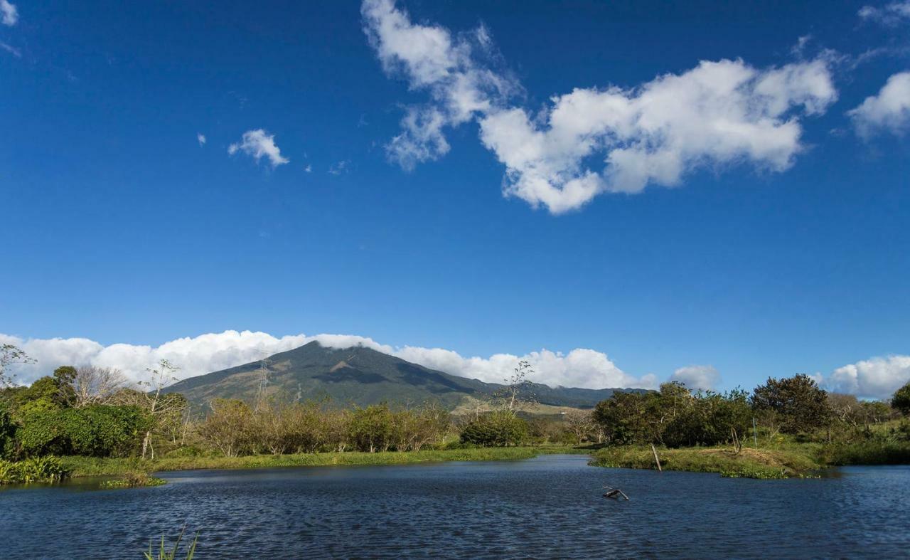 Colinas Del Miravalles Hotel & Hot Springs Guayabo  Экстерьер фото